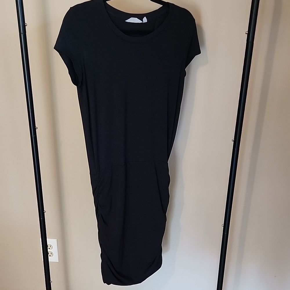 Athleta | Cute Black Dress With Scrunch Sides